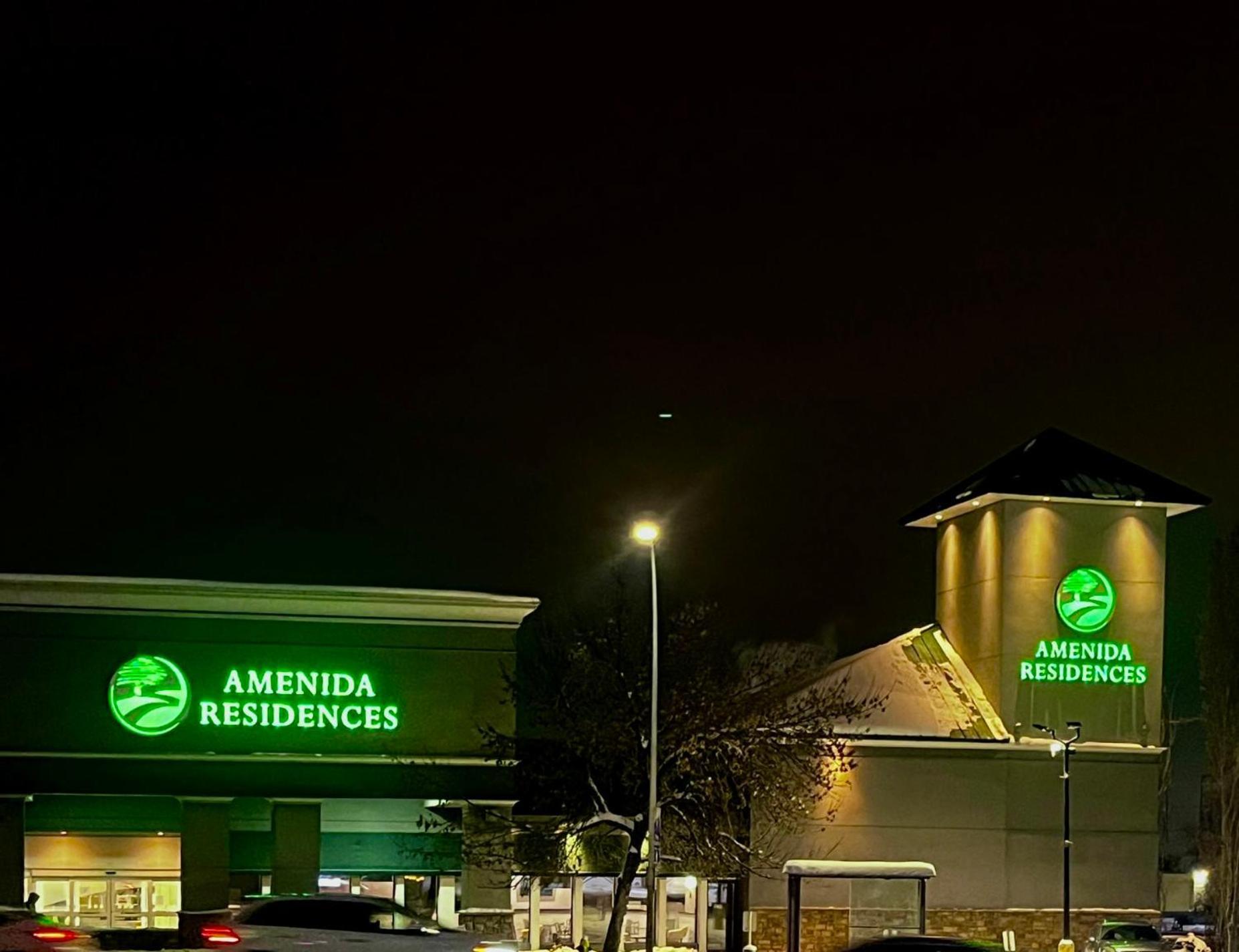 Amenida Residences, YYC Exterior foto